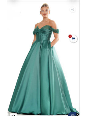 Women's Colors Emerald Green Prom Dress Size 2